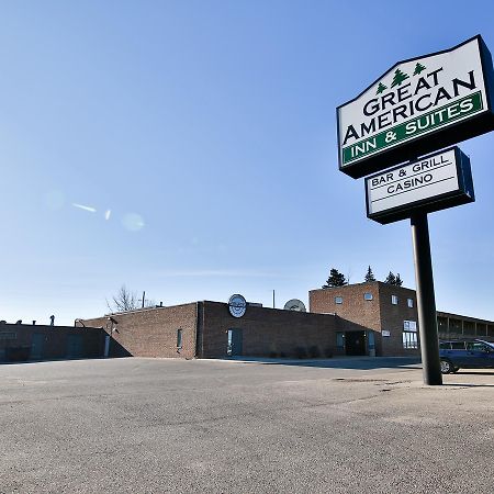 Great American Inn & Suites Devils Lake Exterior photo